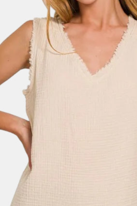 Double Gauze Raw Edge V-Neck Tank Top / SAND BEIGE
