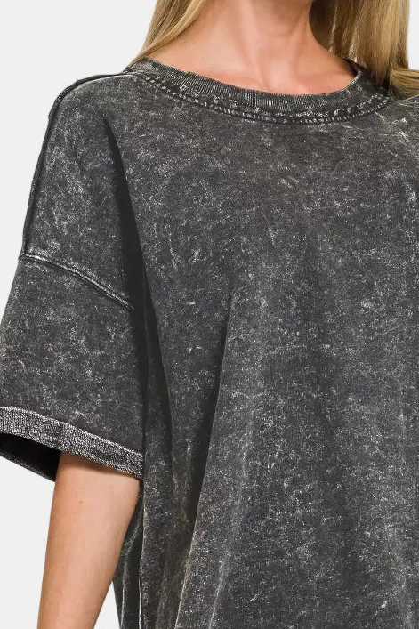 French Terry Acid Washed Exposed Seam T-Shirt / ASH BLACK