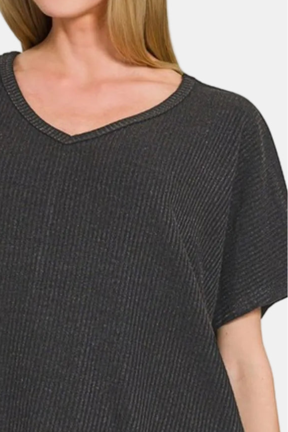 Ribbed V-Neck Short-Sleeve Sweater / BLACK