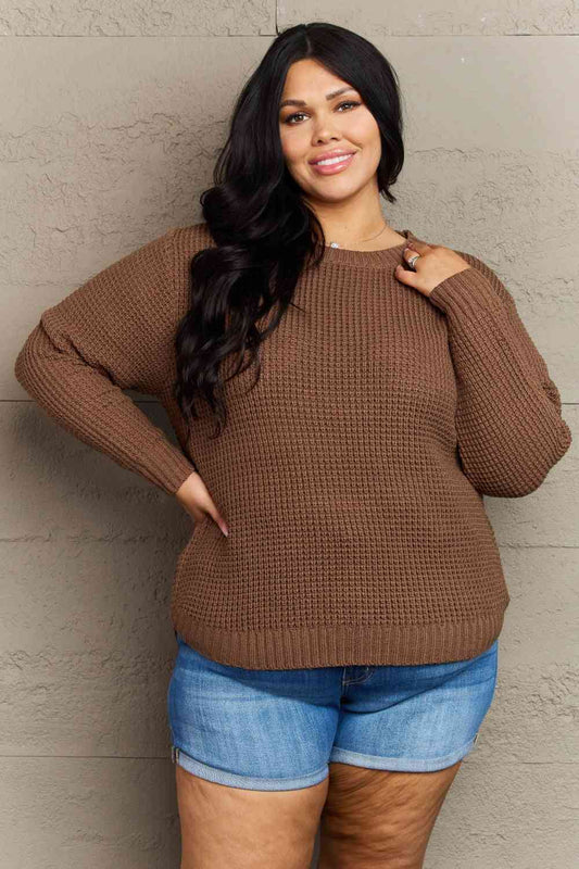 Plus Hi-Low Long Sleeve Round Neck Waffle Sweater / MOCHA