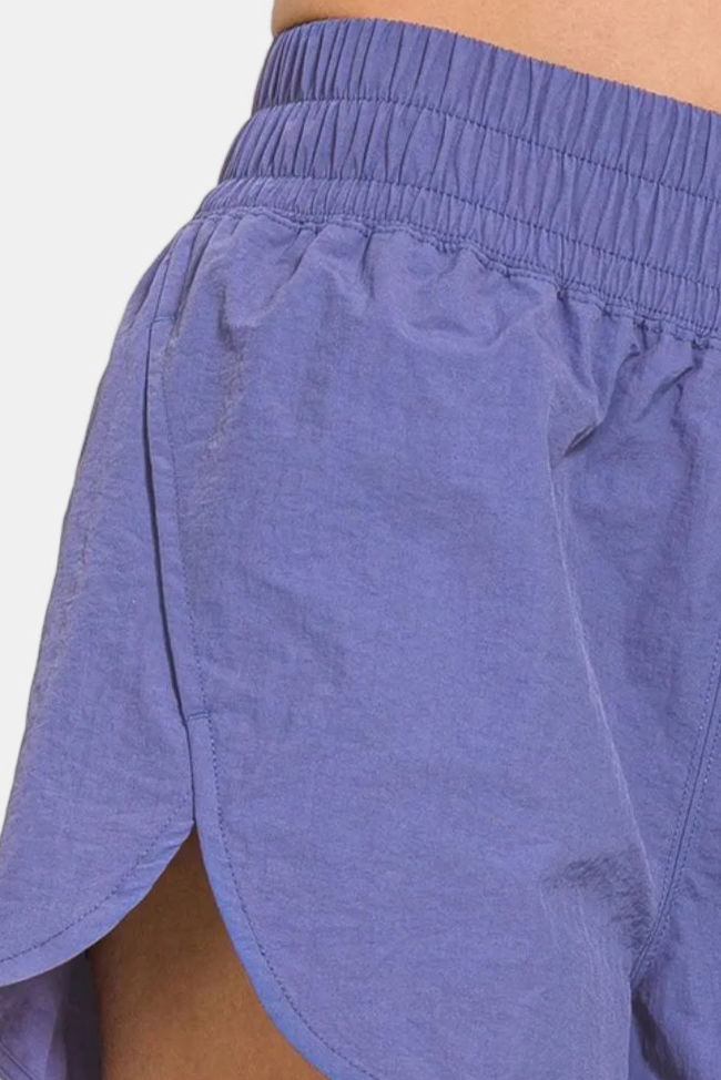 Windbreaker Smocked Waistband Running Shorts / MARLIN