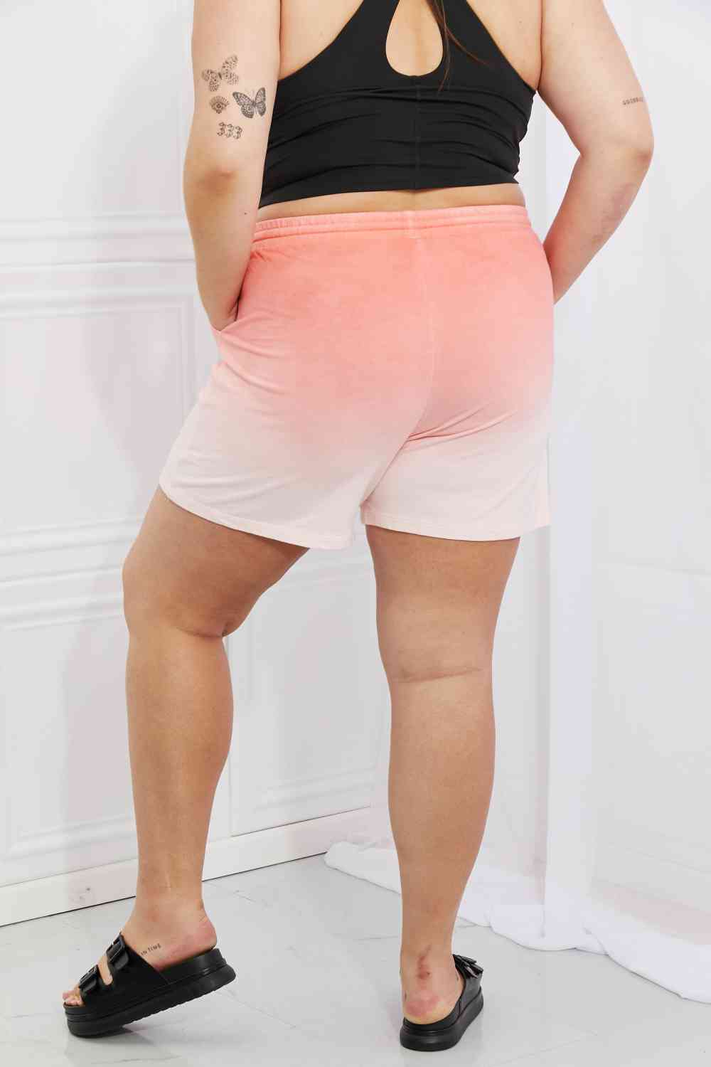 French Terry Dip Dye Drawstring Waist Shorts / CORAL