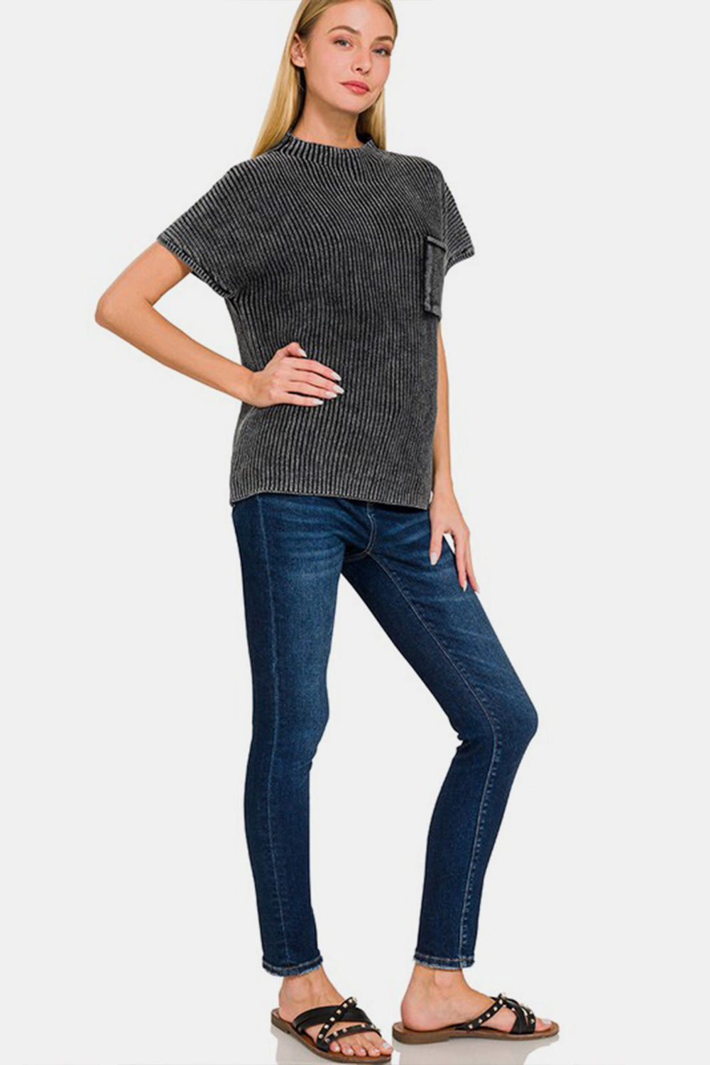 Washed Mock Neck Short Sleeve Sweater / BLACK