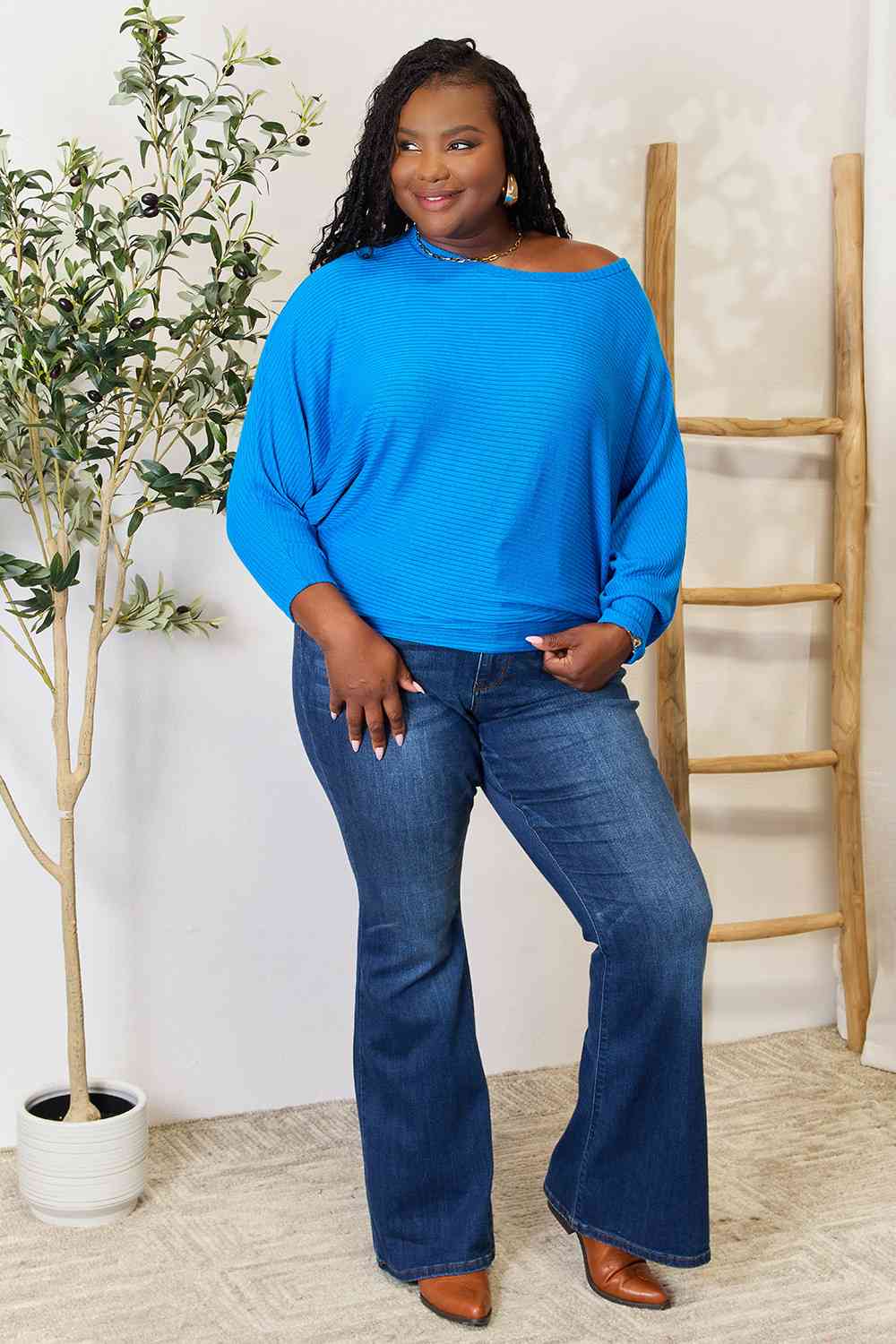 Ribbed Batwing Long Sleeve Boat Neck Sweater / OCEAN BLUE