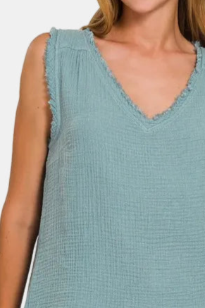 Double Gauze Raw Edge V-Neck Tank Top / BLUE GREY
