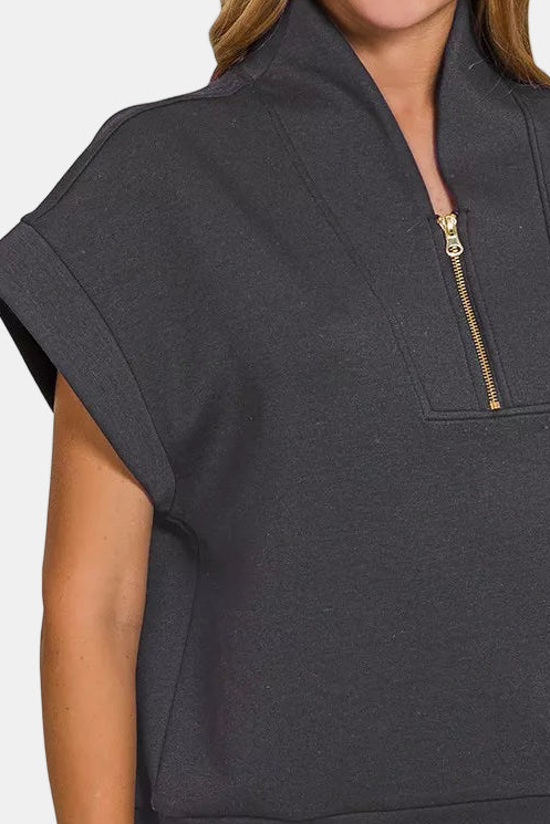 Scuba High Neck Half Zip Vest / BLACK