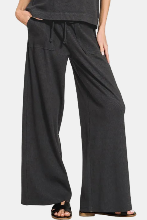 Ribbed Short Sleeve Tee & Pants Set / BLACK