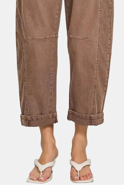 Barrel-Leg Cropped Color Denim Pants / BROWN