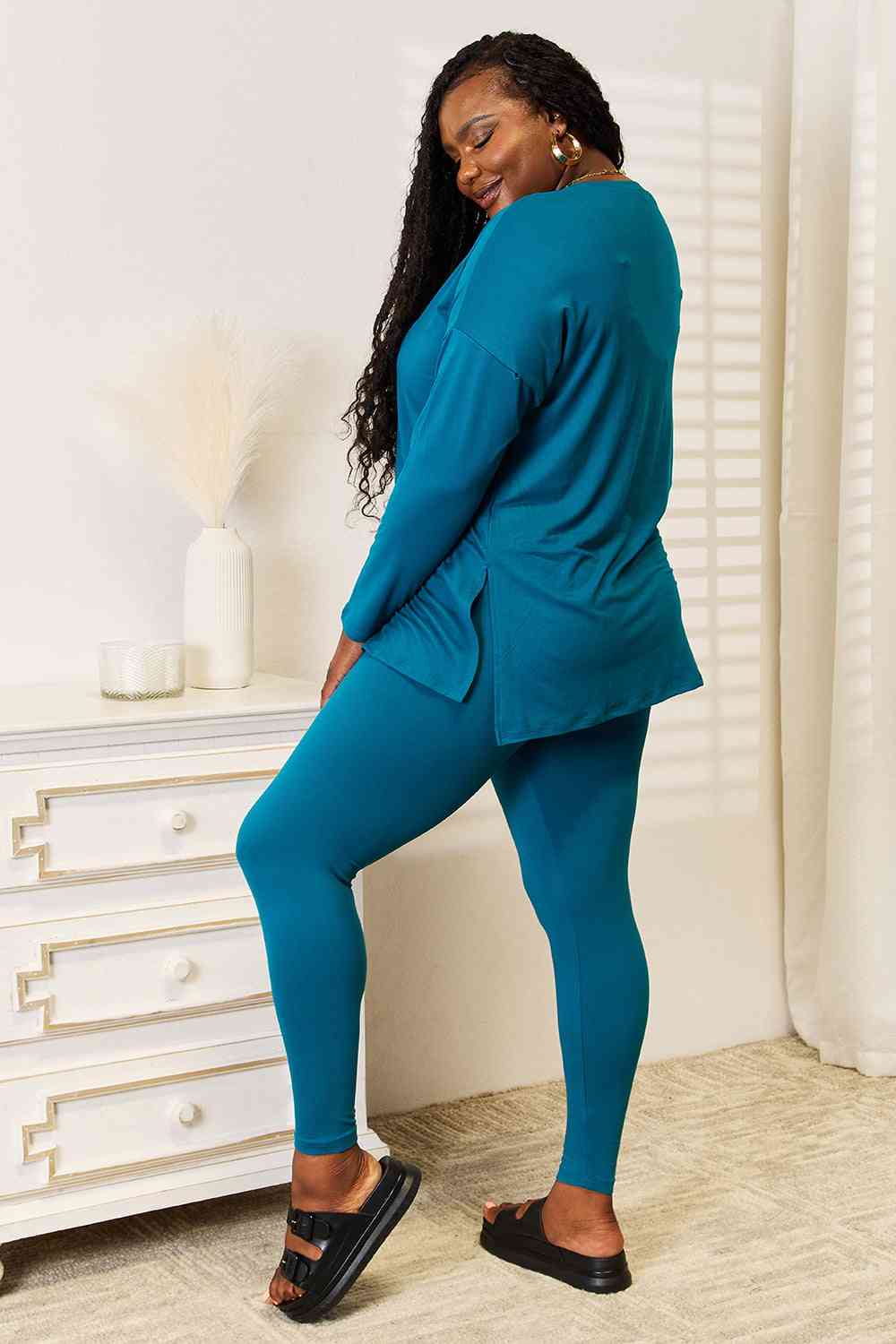 Brushed DTY Microfiber Loungewear Set (V-Neck Long Sleeve)