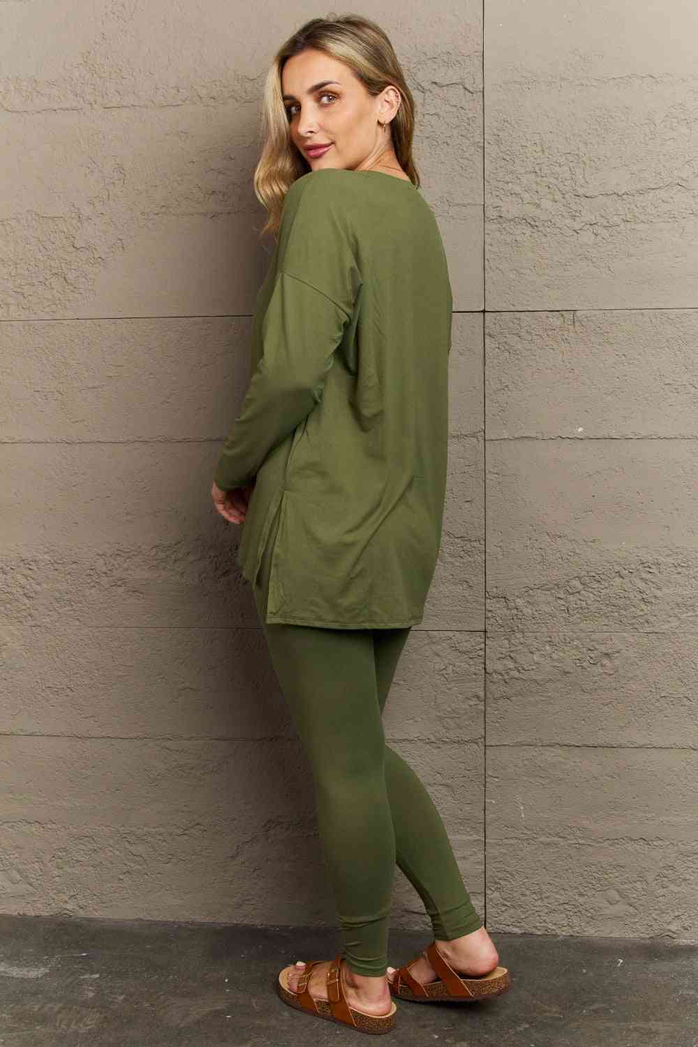 Brushed DTY Microfiber Loungewear Set (V-Neck Long Sleeve)