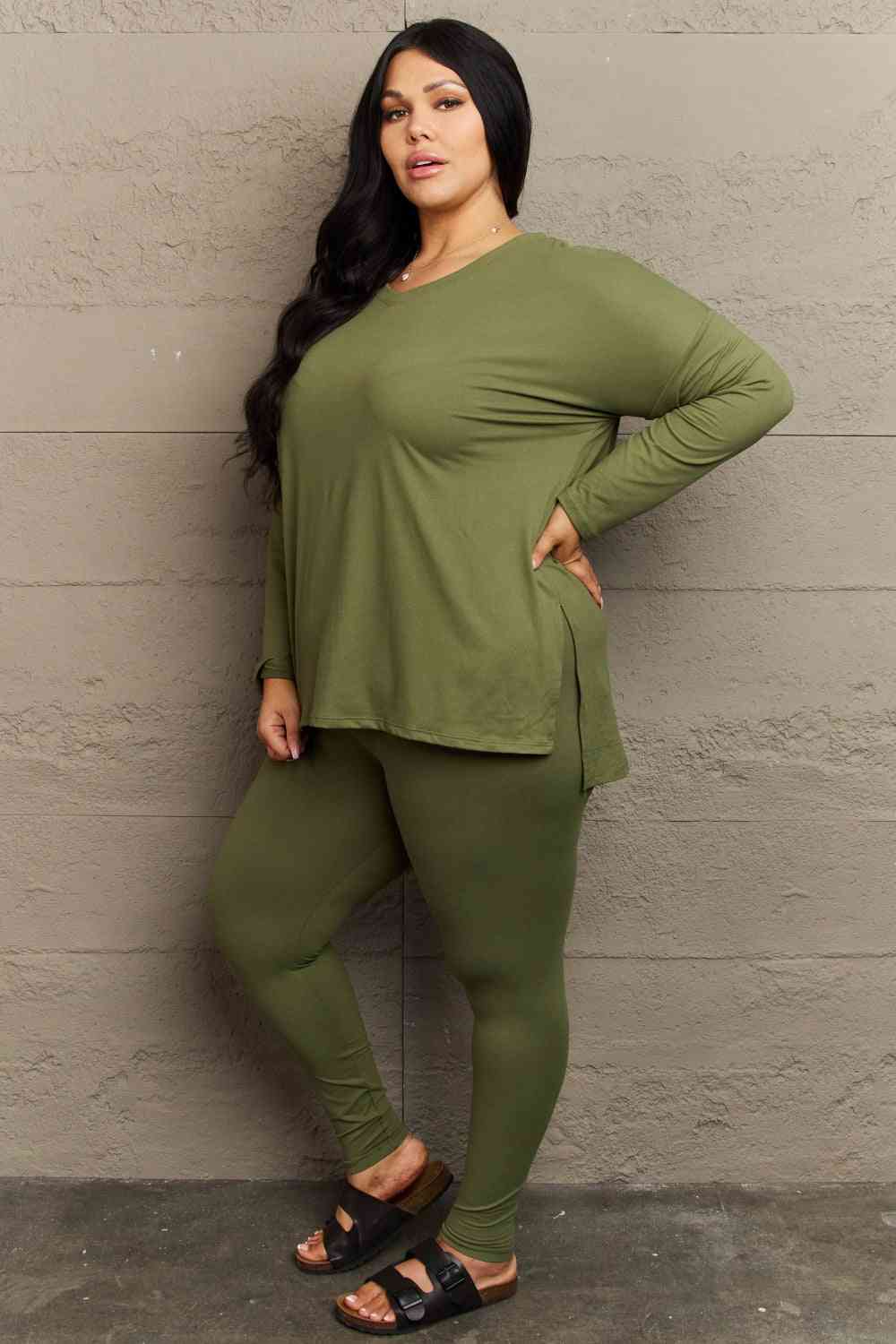 Brushed DTY Microfiber Loungewear Set (V-Neck Long Sleeve)