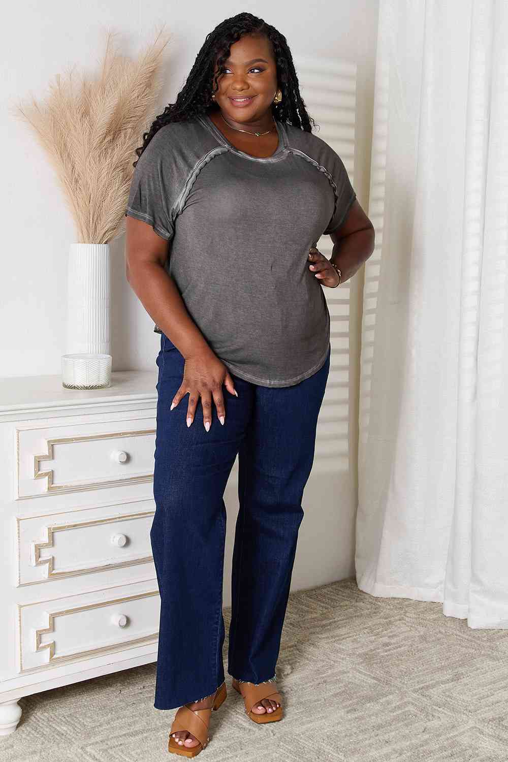 Washed Short Sleeve Boat Neck Top w/ Hi-Low Hem