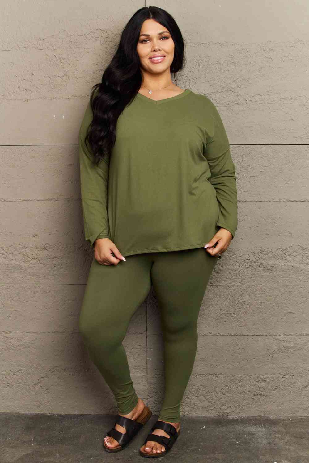 Brushed DTY Microfiber Loungewear Set (V-Neck Long Sleeve)