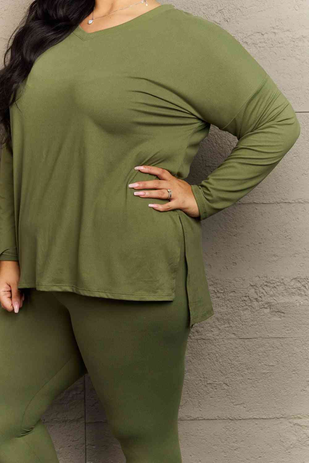 Brushed DTY Microfiber Loungewear Set (V-Neck Long Sleeve)