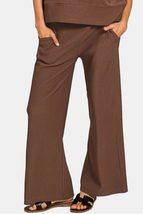 Ribbed Round Neck Tee & Pants Set / BROWN