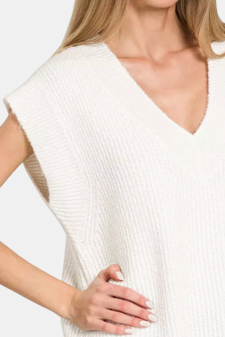 V-Neck Sweater Vest / IVORY