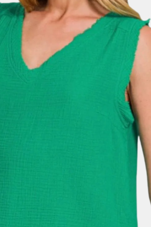 Double Gauze Raw Edge V-Neck Tank / K GREEN