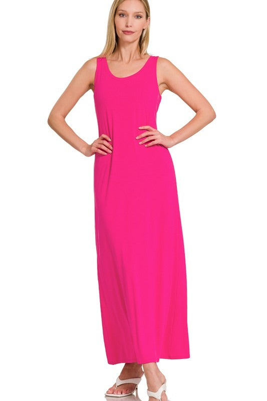 Sleeveless Flared Scoop Neck Maxi Dress