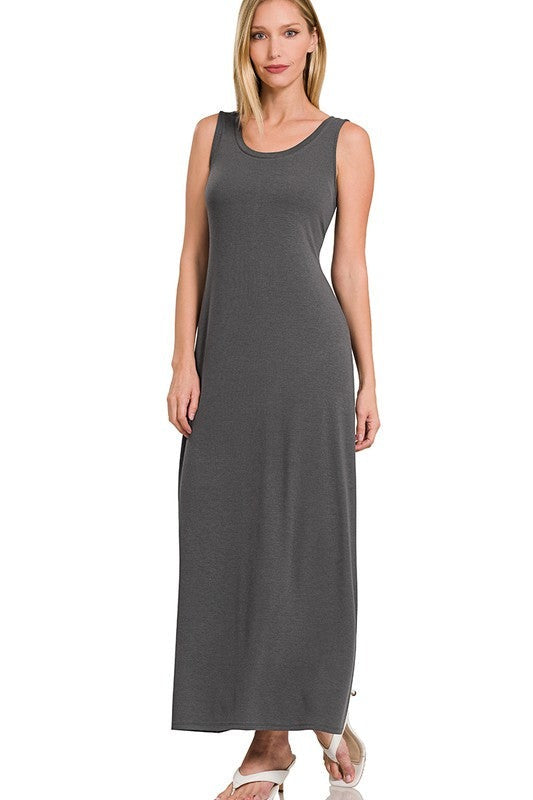 Sleeveless Flared Scoop Neck Maxi Dress