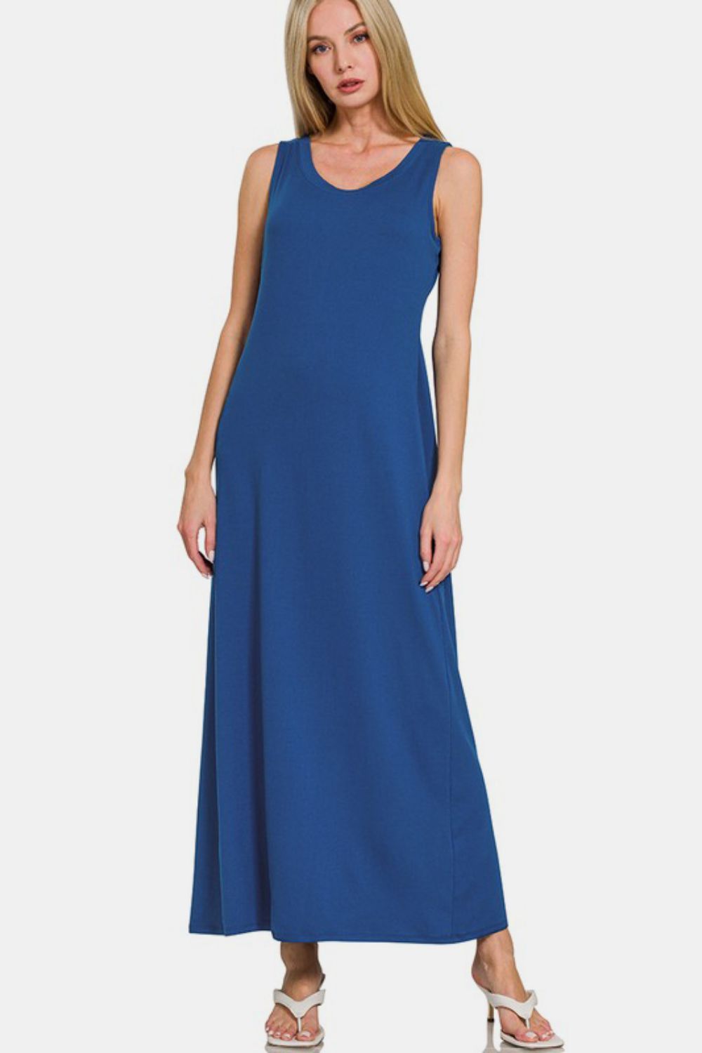 Sleeveless Flared Scoop Neck Maxi Dress