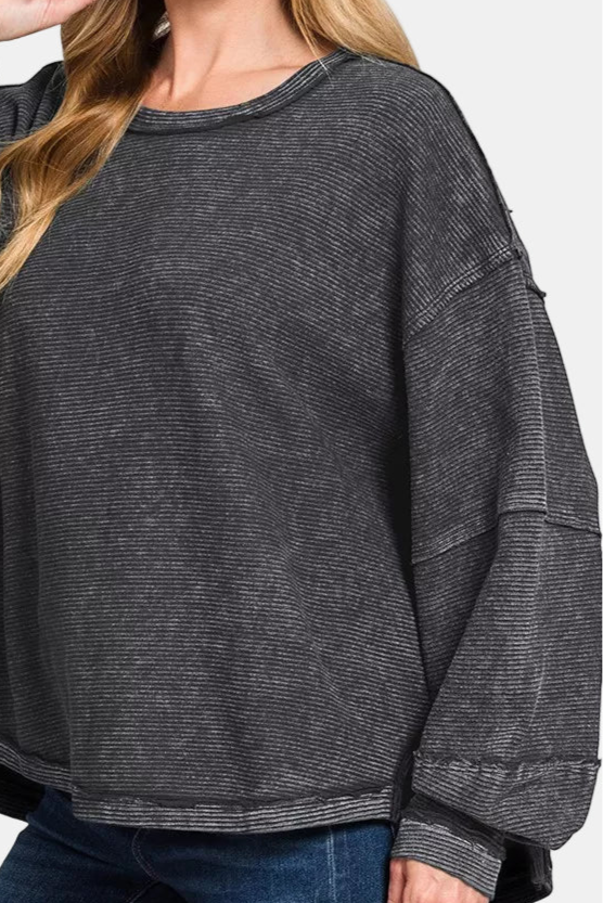 Acid Washed Double Ribbed Exposed-Seam Cropped Pullover / BLACK