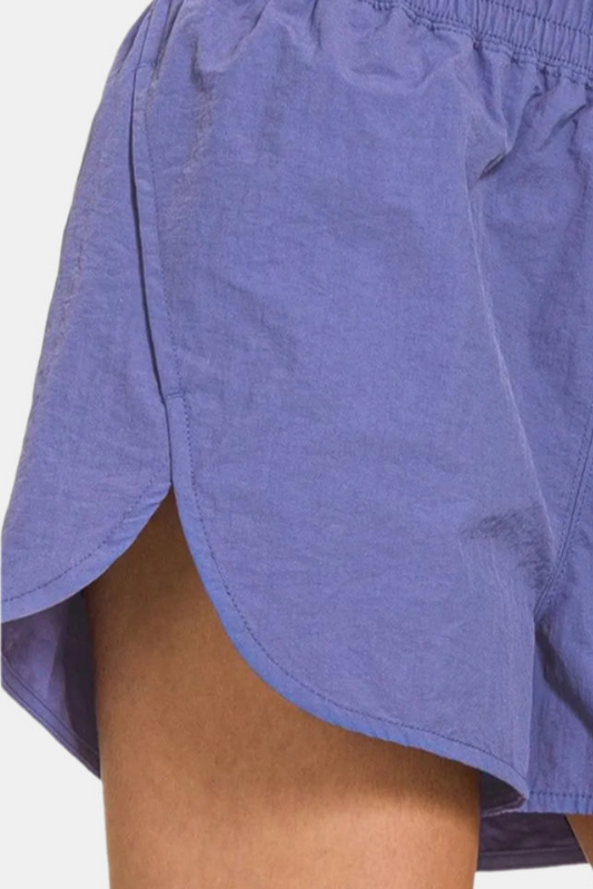 Windbreaker Smocked Waistband Running Shorts / MARLIN