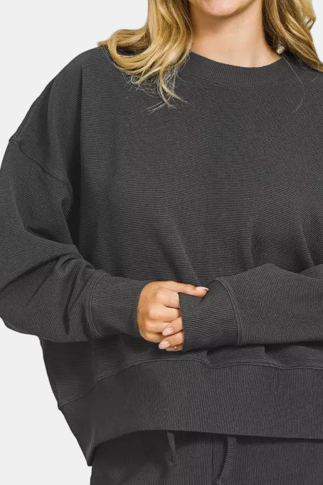 Ribbed Round Neck Pullover & Shorts Set / BLACK