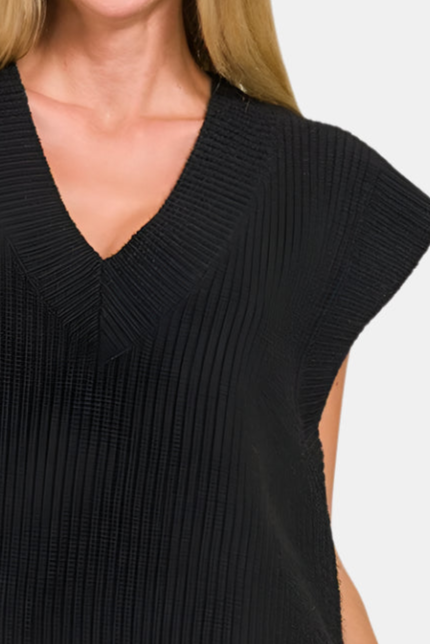 Oversized Sweater Vest with Side Slit / BLACK