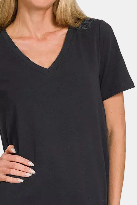 V-Neck Short Sleeve T-Shirt / BLACK