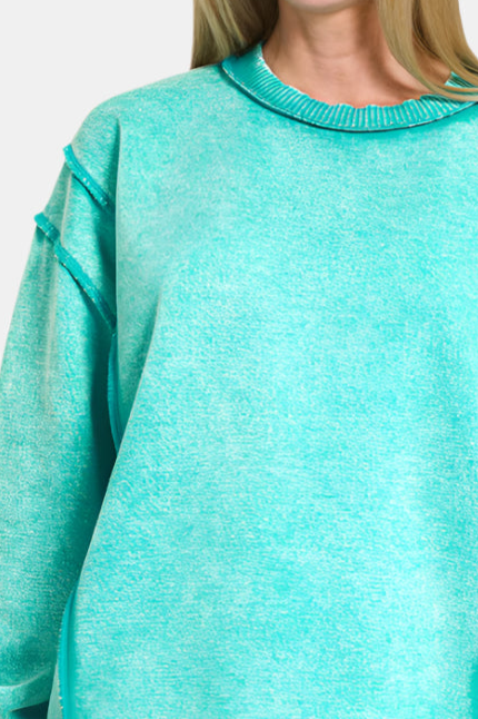 Acid Wash Exposed-Seam Fleece Sweatshirt / TURQUOISE