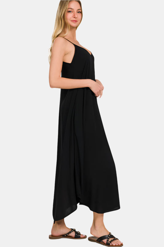Woven Arc Hem Flowy Cami Dress With Pockets / BLACK