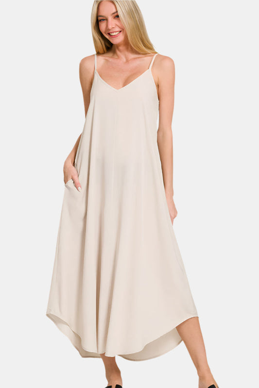 Woven Arc Hem Flowy Cami Dress With Pockets / SAND BEIGE