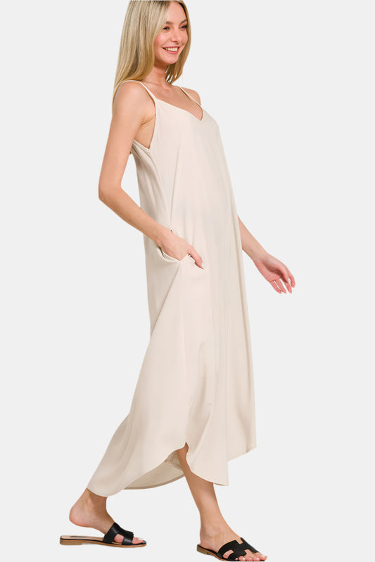 Woven Arc Hem Flowy Cami Dress With Pockets / SAND BEIGE