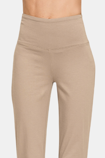 Wide Waistband Yoga Flare Pants / HUNTER GREEN