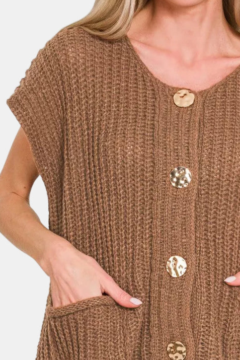 4 Button Sweater Vest / DK CAMEL