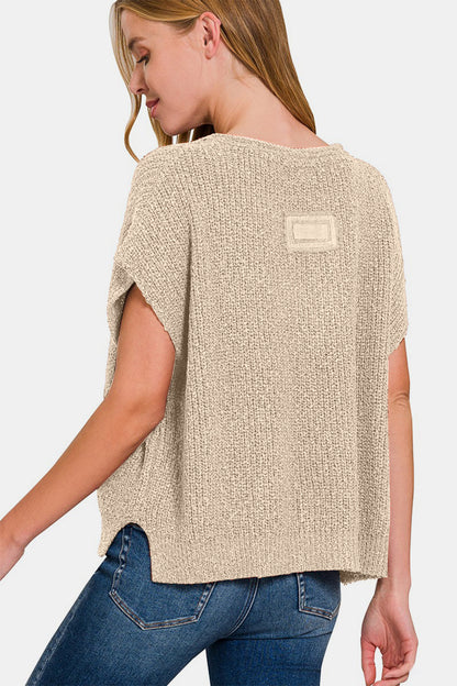 Back Patch Rolled Split-Neck Side Slit Pullover