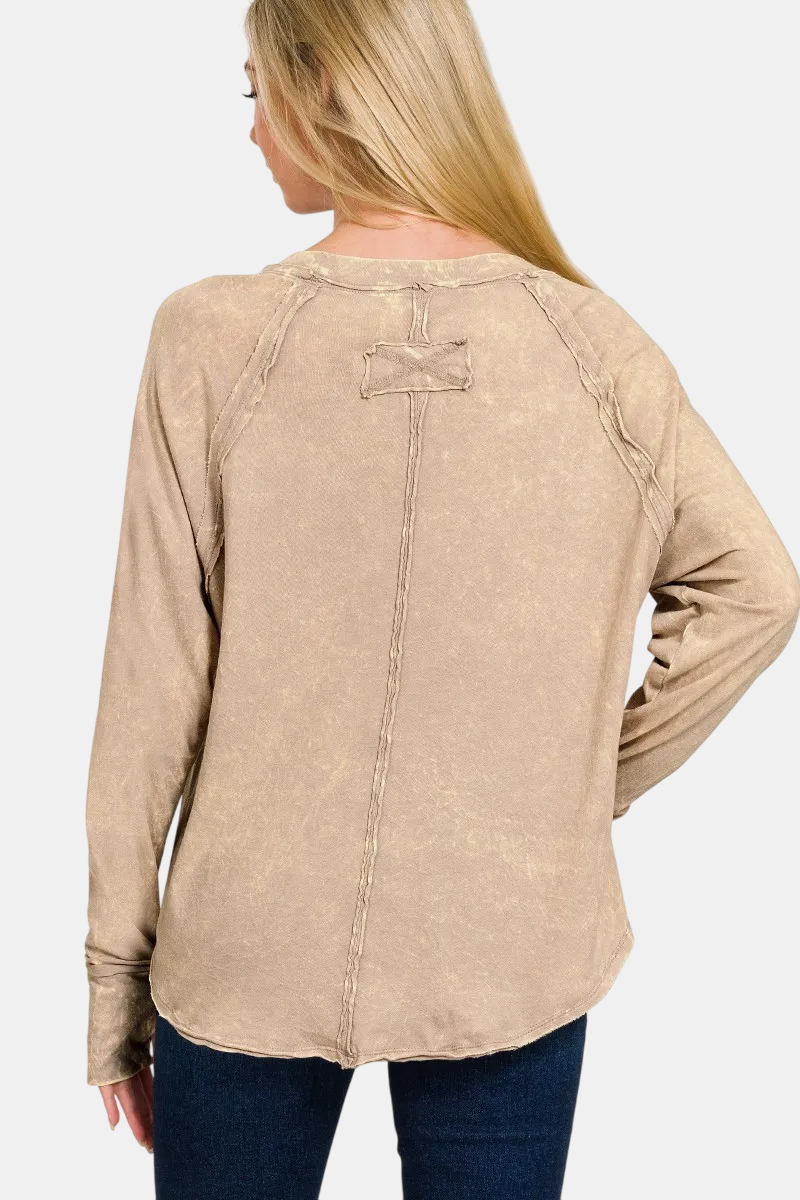 Crinkle Washed Thumb Hole Cuffs Long Sleeve Top / MOCHA