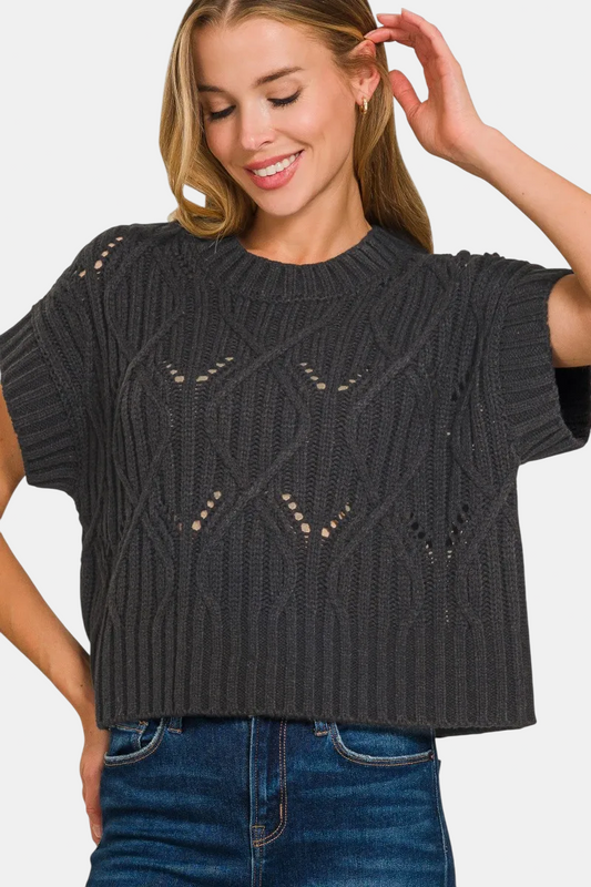Cable Knit Short Sleeve Sweater / BLACK