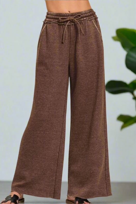 Acid Wash Fleece Palazzo Sweatpants with Pockets / MAHOGANY