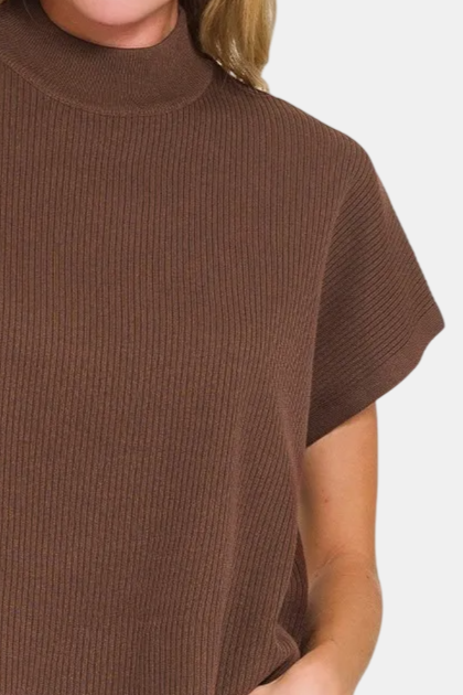 Viscose Mock Neck Short Sleeve Boxy Sweater / BROWN