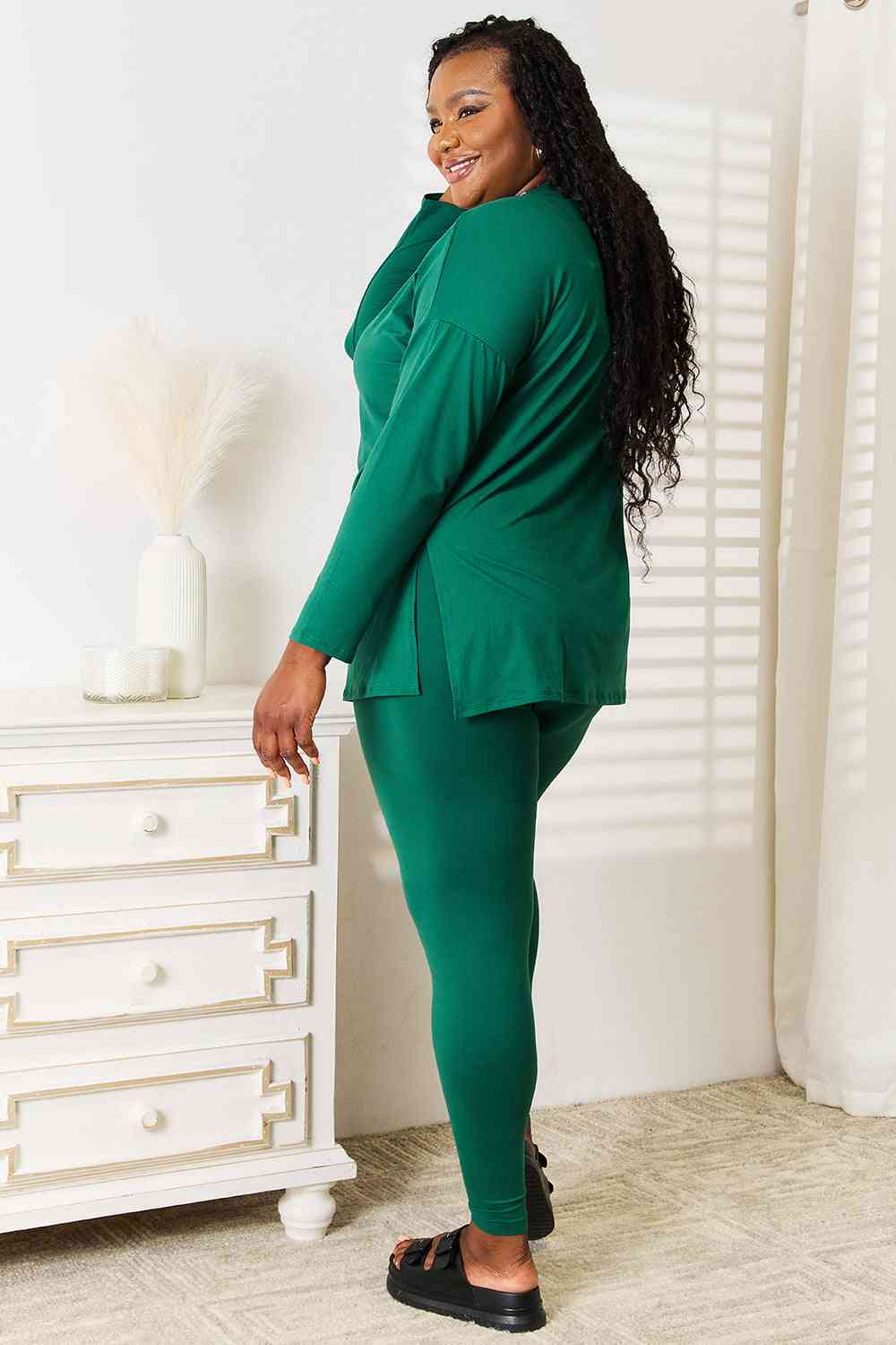 Brushed DTY Microfiber Loungewear Set (V-Neck Long Sleeve) / DK GREEN
