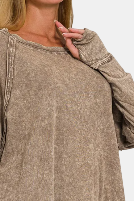 Crinkle Washed Thumb Hole Cuffs Long Sleeve Top / MOCHA