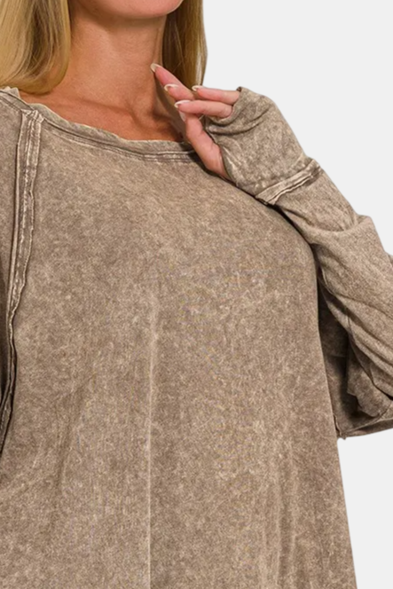 Crinkle Washed Thumb Hole Cuffs Long Sleeve Top / MOCHA